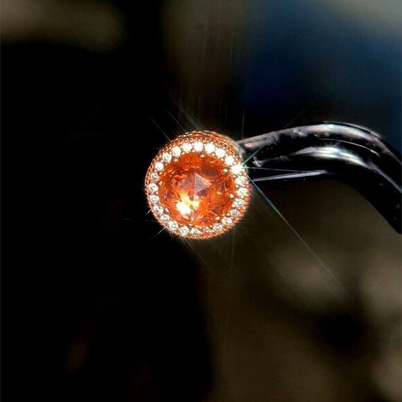 Pandora Rose Radiant Hearts Charm - Picture 6 of 7